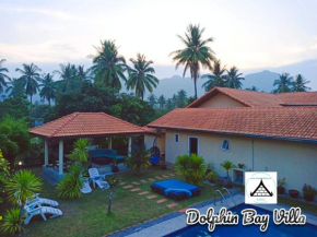 Dolphin Bay Villa